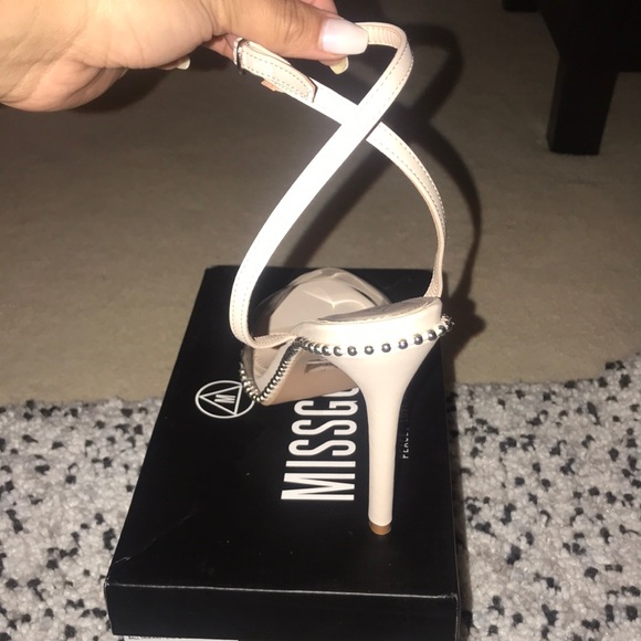 Missguided Ball Trim Perspex BarleyThere - Picture 5 of 6